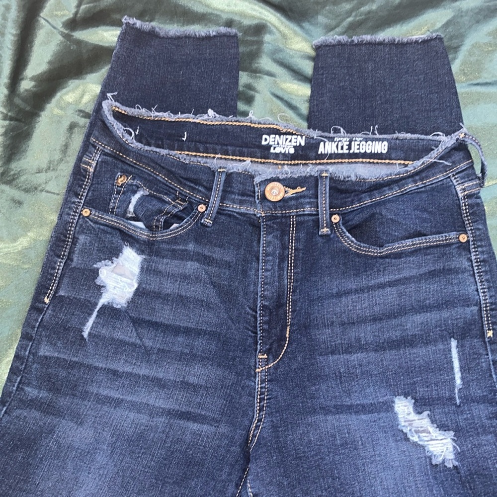 DENIZEN LEVI ANKLE JEGGING